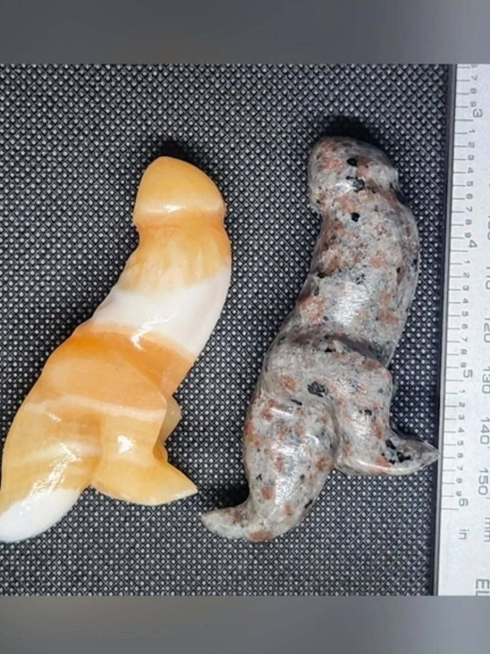Natural Crystal Dino Ding Carving, Funny Gag Gift